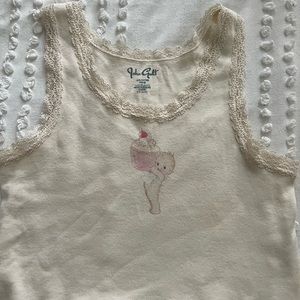 Brandy Melville tank top - cherub with cupcake